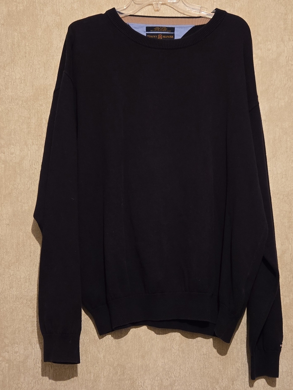 Tommy Hilfiger Men's Black Crewneck Sweater